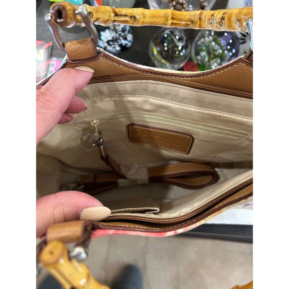 G.H.Bass and Co. canvas floral print bag with bamboo handles - Picture 5 of 6